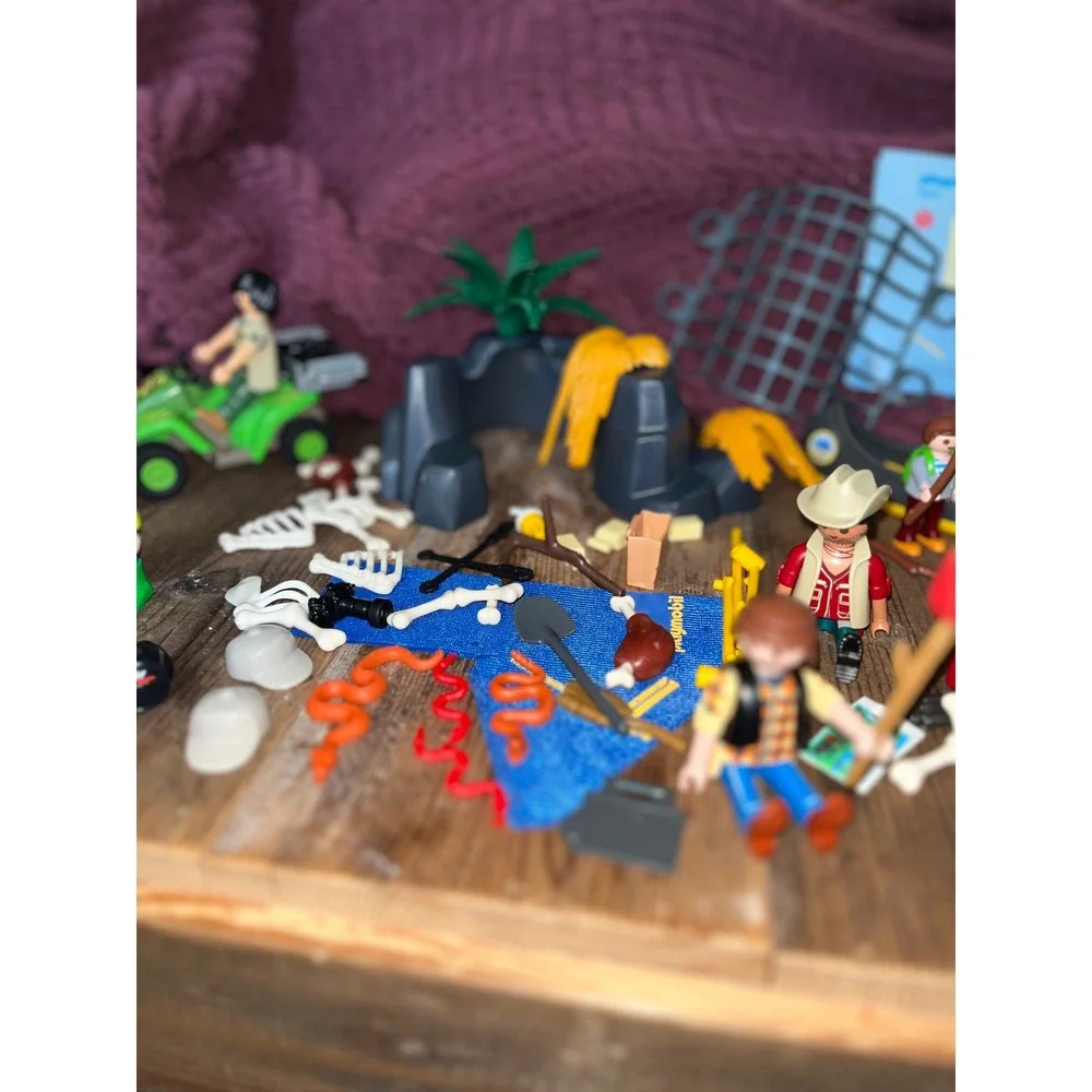 Playmobil Adventure Lot ATV Canoe Tent Figures Skeleton Jungle Safari